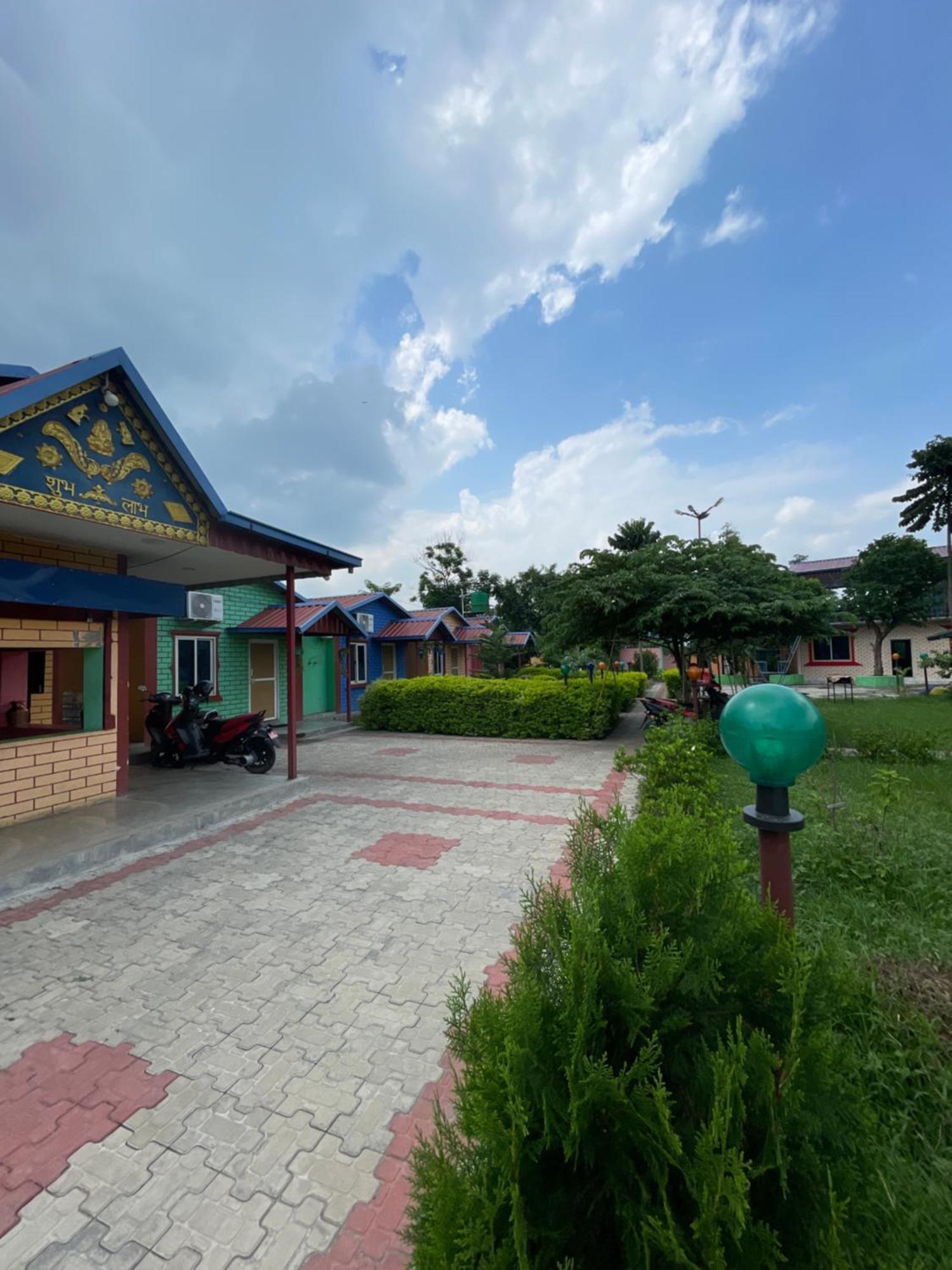 Hotel Okaeri Bharatpur  Exterior photo